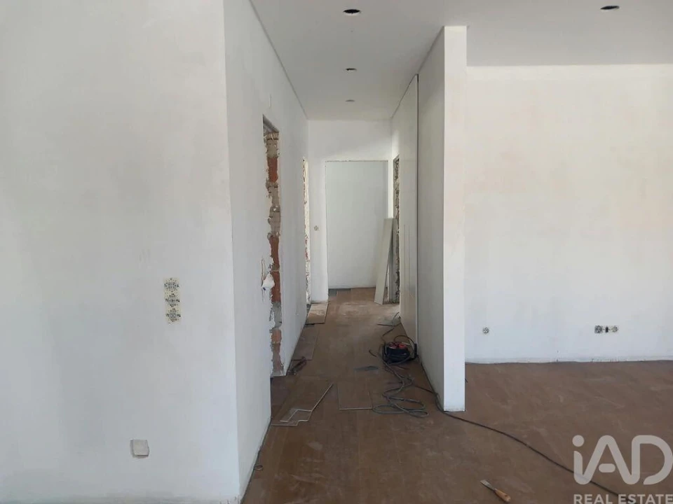Moradia T3 para Venda em Fernao Ferro Foto 9