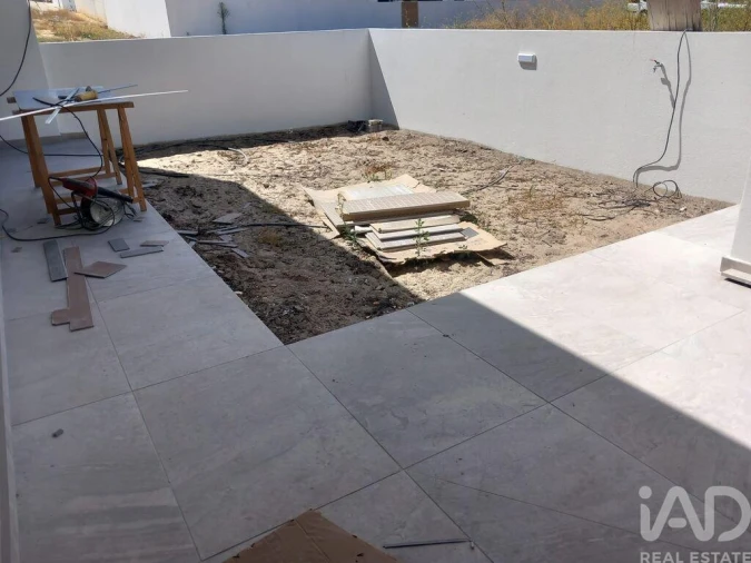 Moradia T3 para Venda em Fernao Ferro Foto 16