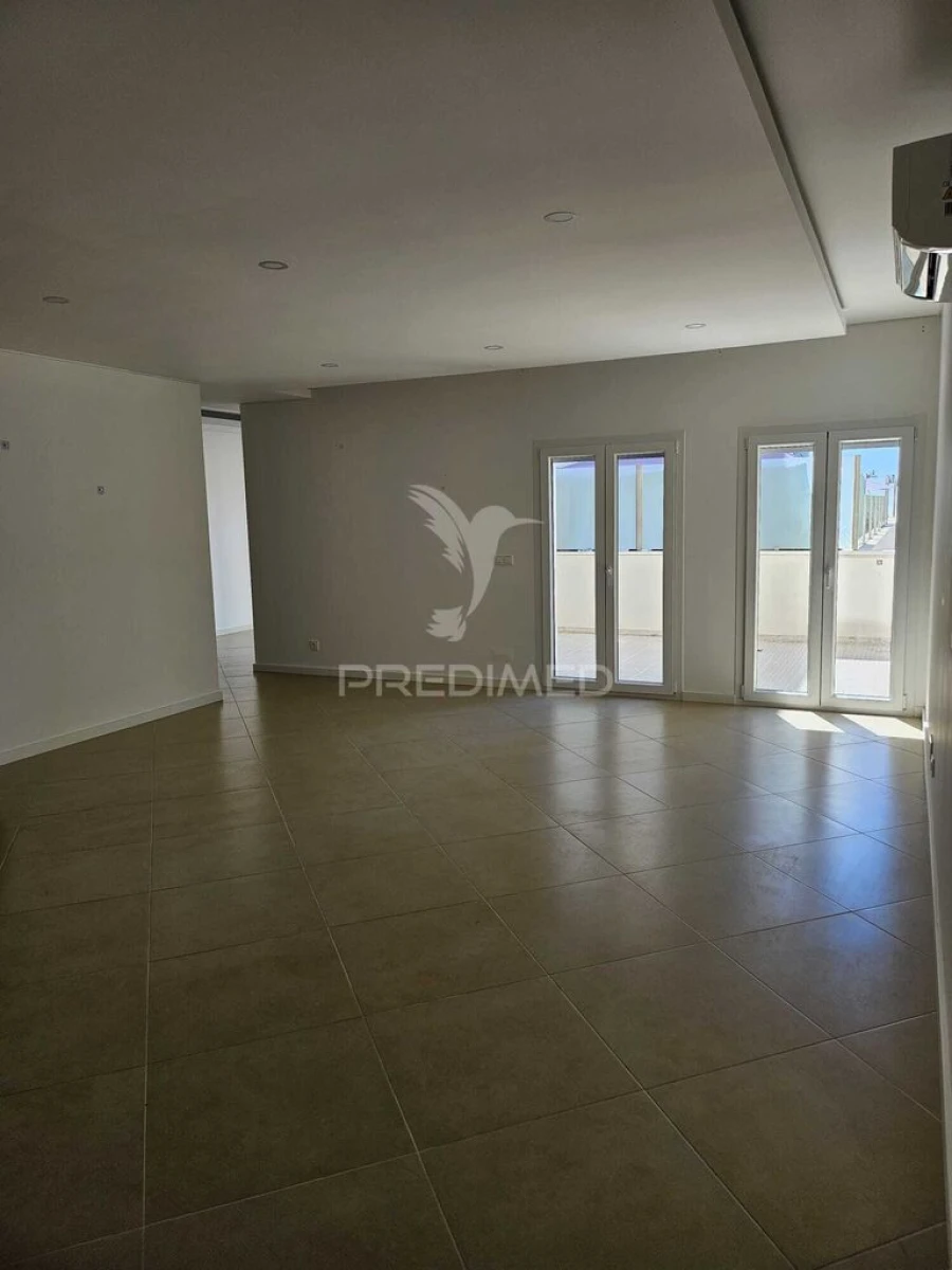 Apartamento T4 para Venda em Assunção, Ajuda, Salvador e Santo Ildefonso Foto 6