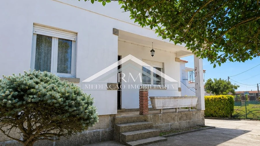Moradia T3 para Venda em Valença, Cristelo Covo e Arão