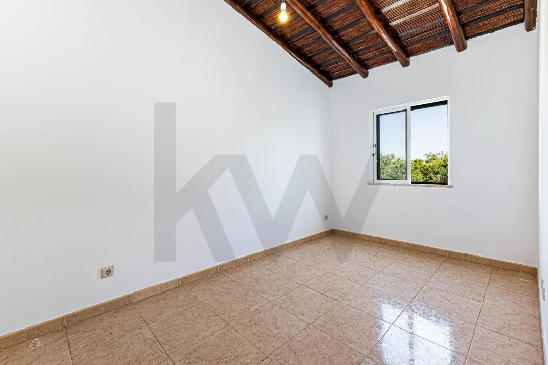 Apartamento T2 para Arrendamento em Alcantarilha e Pêra Foto 17