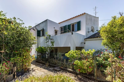 Apartamento T2 para Arrendamento em Alcantarilha e Pêra