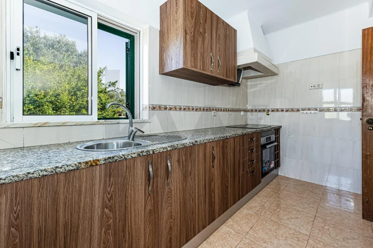 Apartamento T2 para Arrendamento em Alcantarilha e Pêra Foto 11