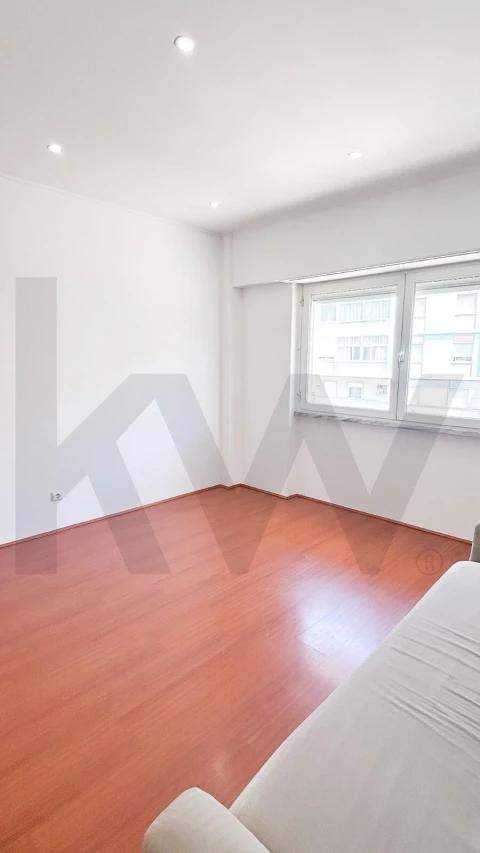 Apartamento T1 para Venda em Odivelas