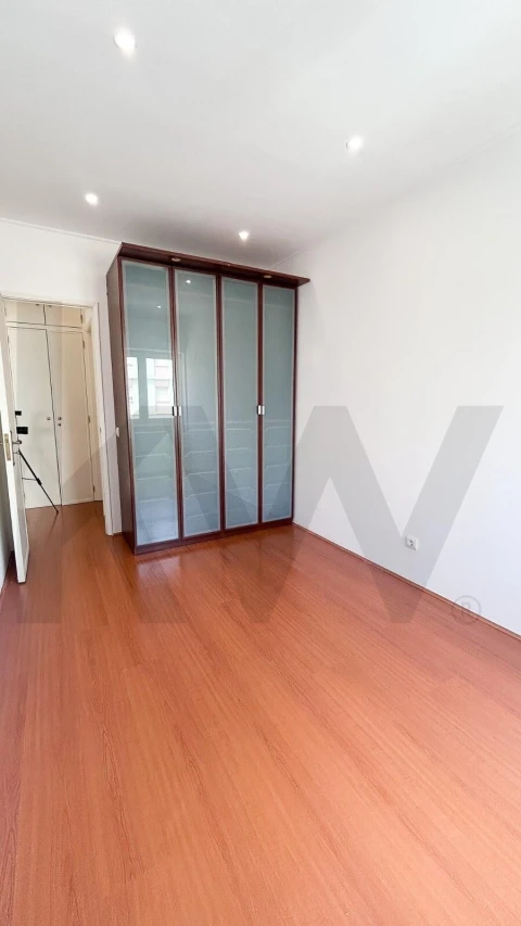 Apartamento T1 para Venda em Odivelas