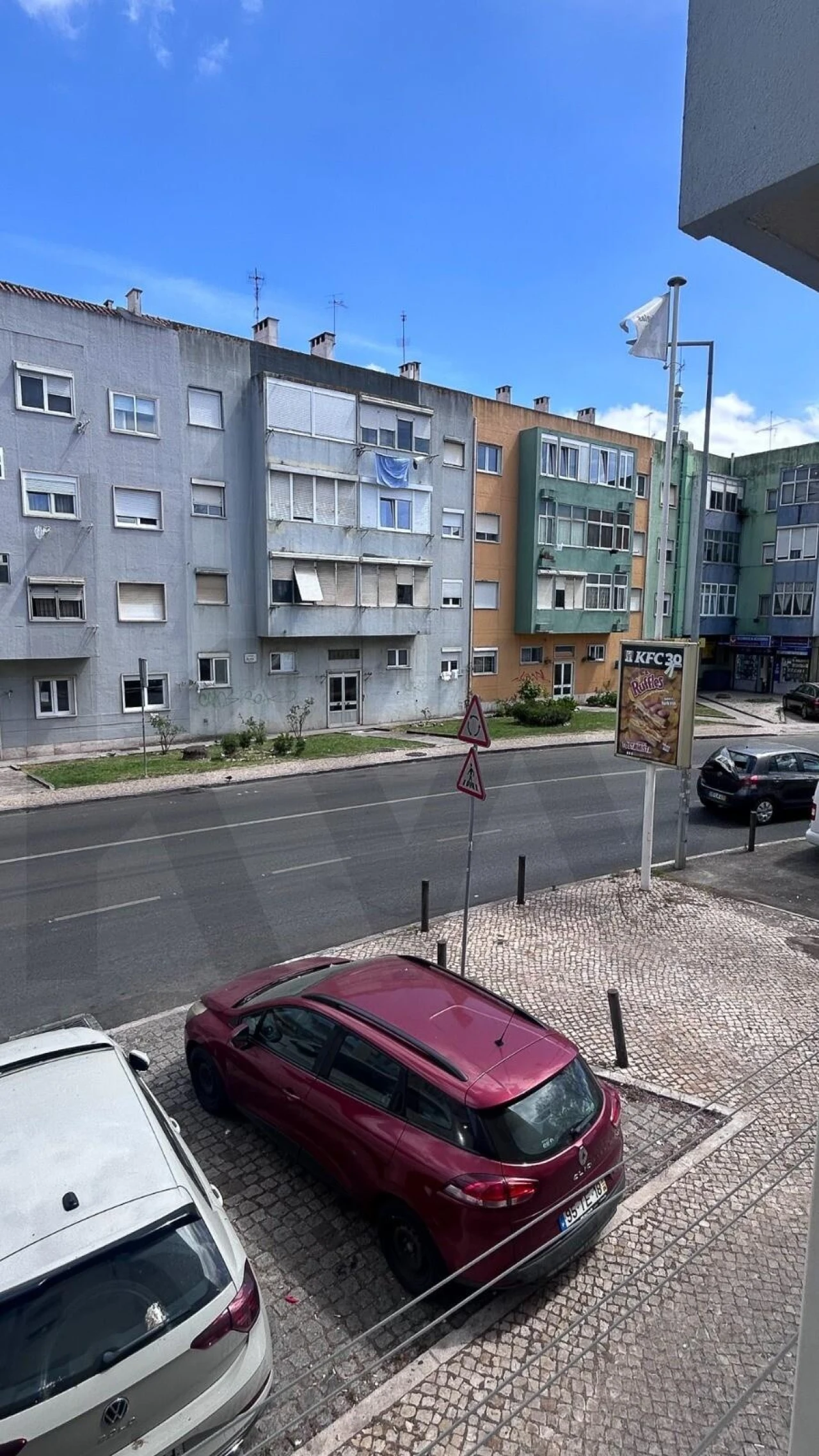 Apartamento T1 para Venda em Odivelas Foto 2