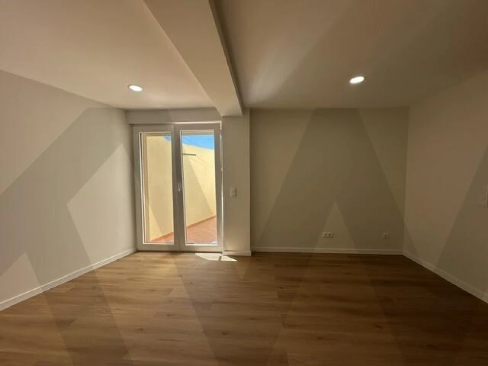 Apartamento T2 para Venda em Ericeira Foto 9