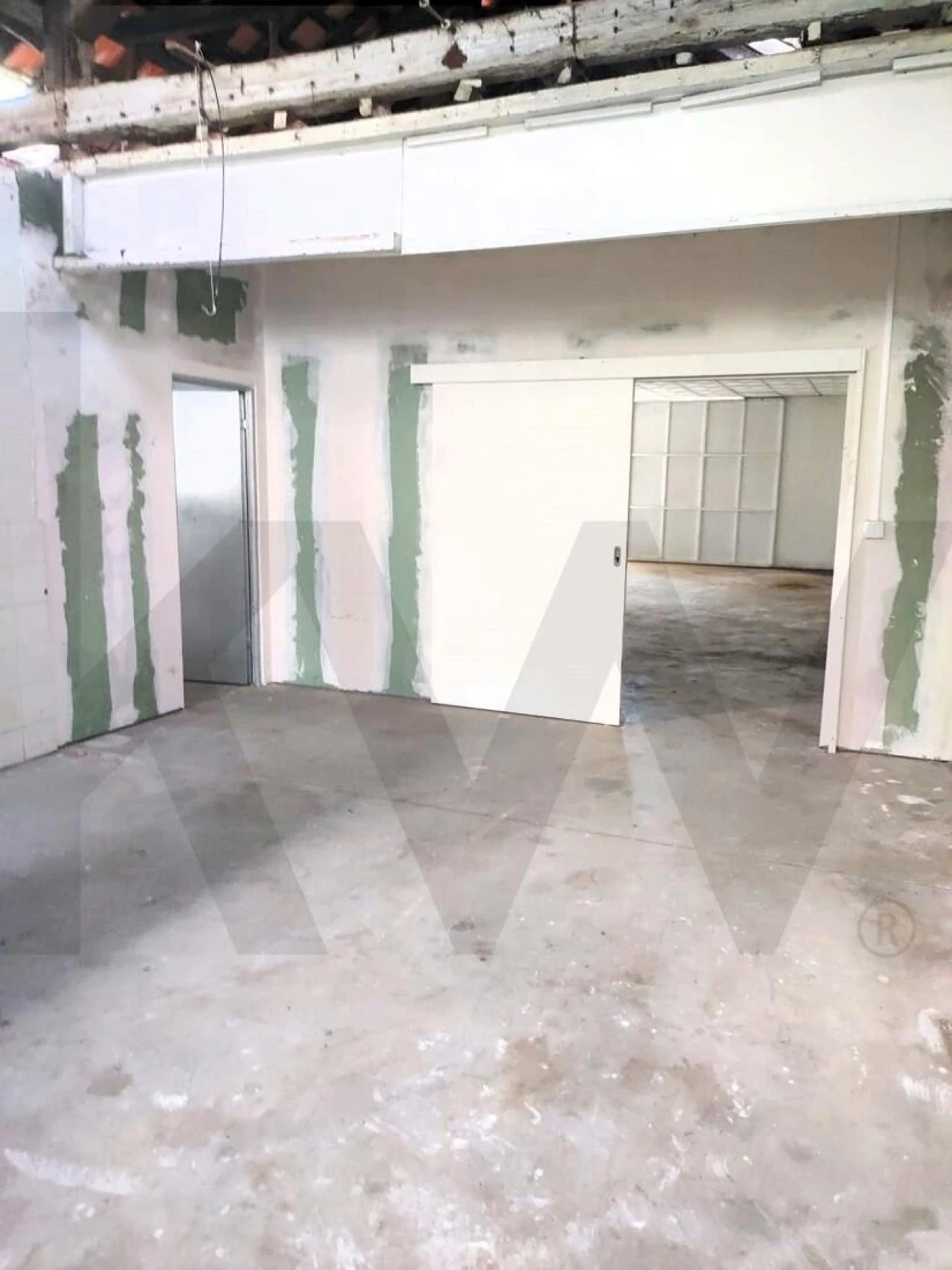 Armazém para Arrendamento em Santa Maria, São Pedro e Matacães Foto 7