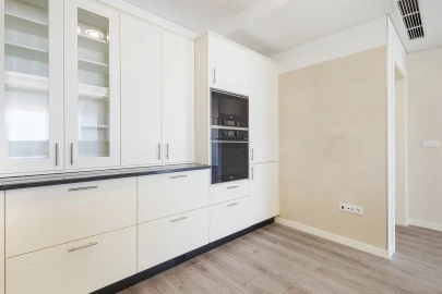 Apartamento T2 para Venda em Sesimbra (Santiago)