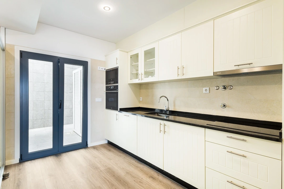 Apartamento T2 para Venda em Sesimbra (Santiago) Foto 4