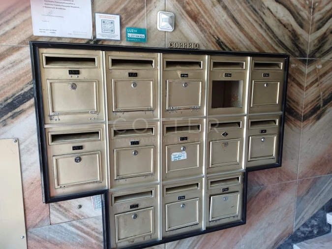 Apartamento T3 para Venda em Benfica Foto 6