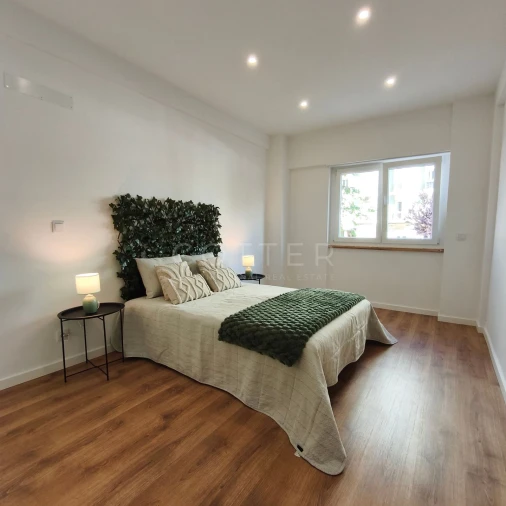 Apartamento T2 para Venda em Benfica Foto 20