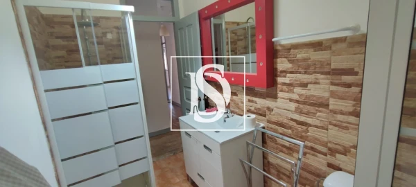 Moradia T8 para Venda em Santo Quintino