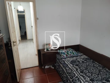 Moradia T8 para Venda em Santo Quintino