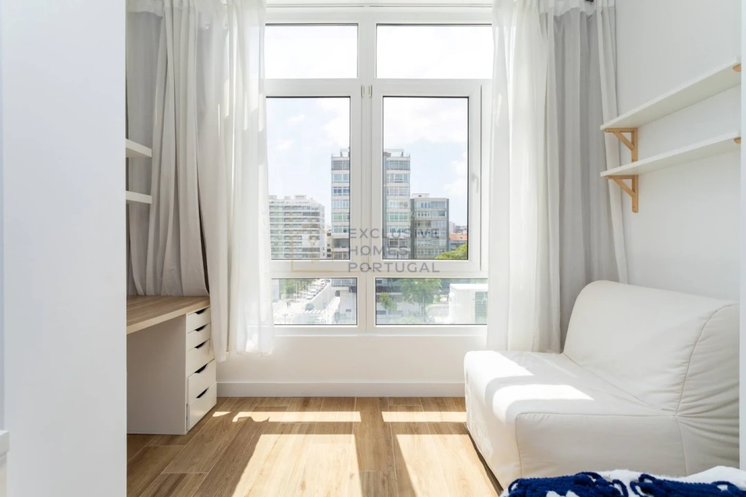 Apartamento T3 para Venda em Almada, Cova da Piedade, Pragal e Cacilhas Foto 28