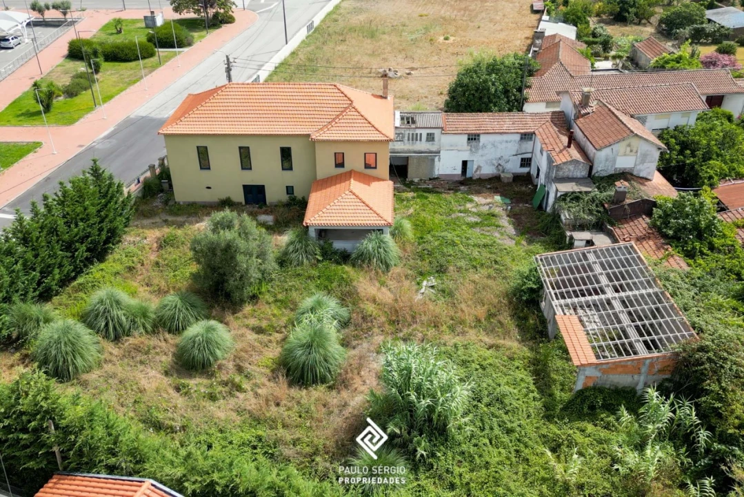 Moradia T4 para Venda em Beduído e Veiros Foto 1