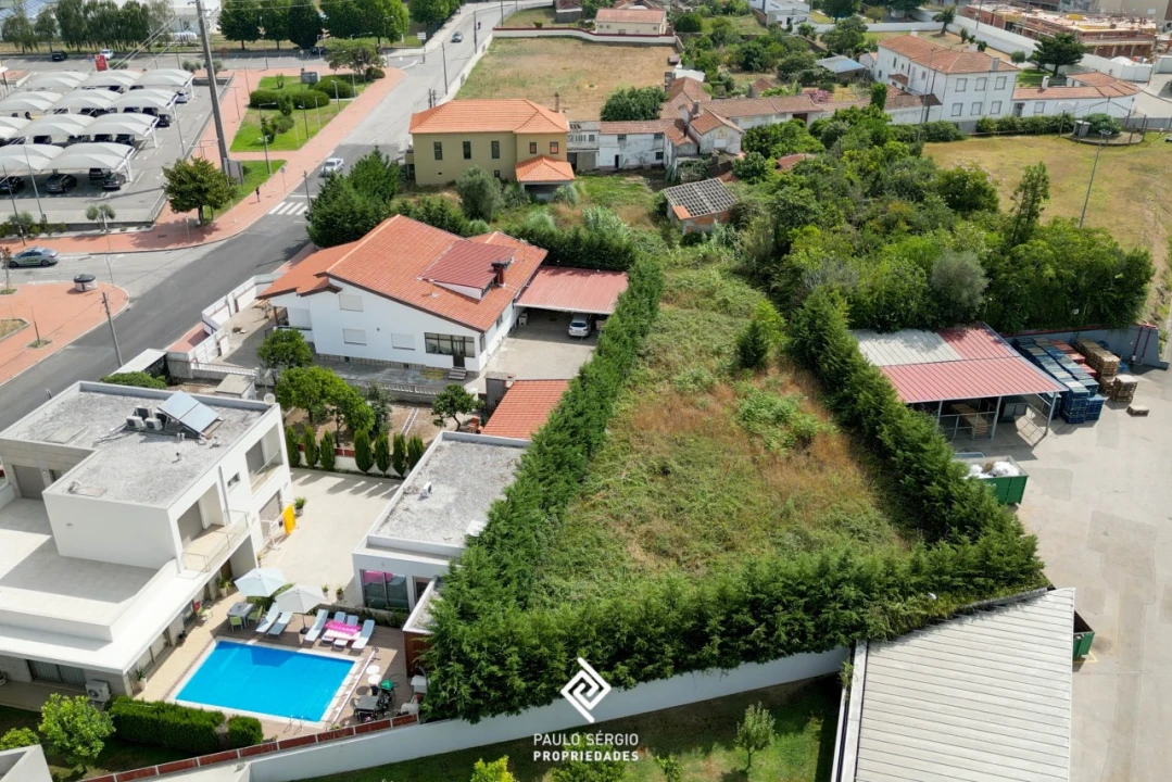 Moradia T4 para Venda em Beduído e Veiros Foto 3