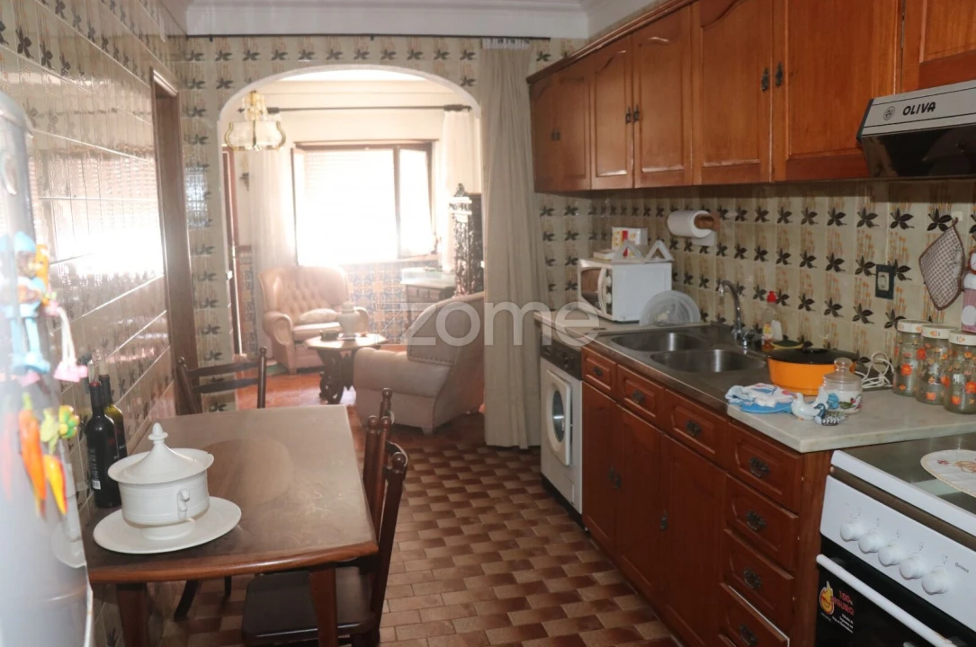Moradia T2 para Venda em Santo Isidoro Foto 10