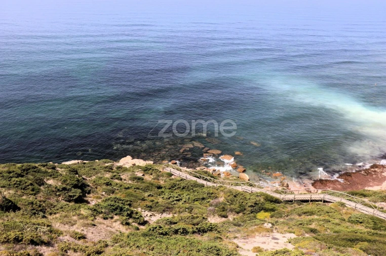 Moradia T2 para Venda em Santo Isidoro Foto 33