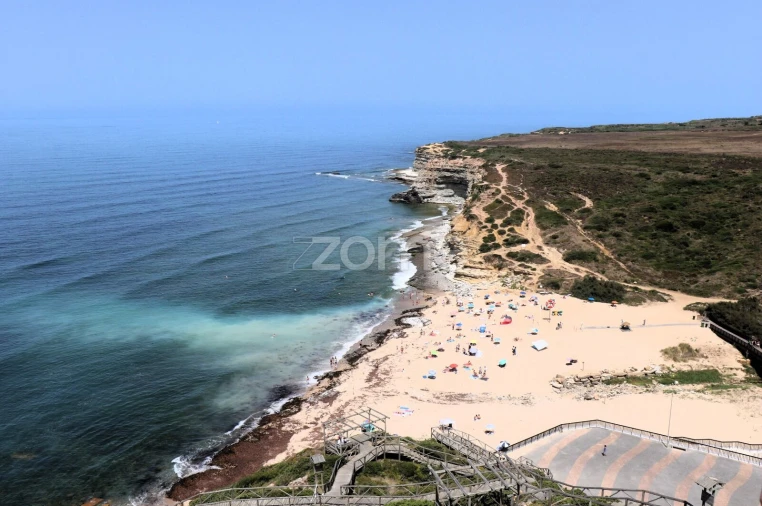 Moradia T2 para Venda em Santo Isidoro Foto 32