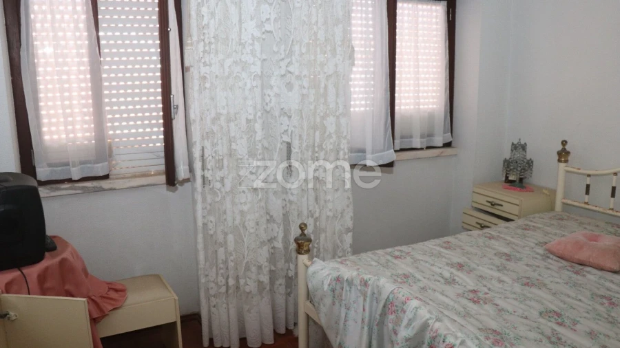Moradia T2 para Venda em Santo Isidoro