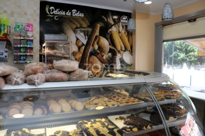 Negócio para Venda em Queluz e Belas