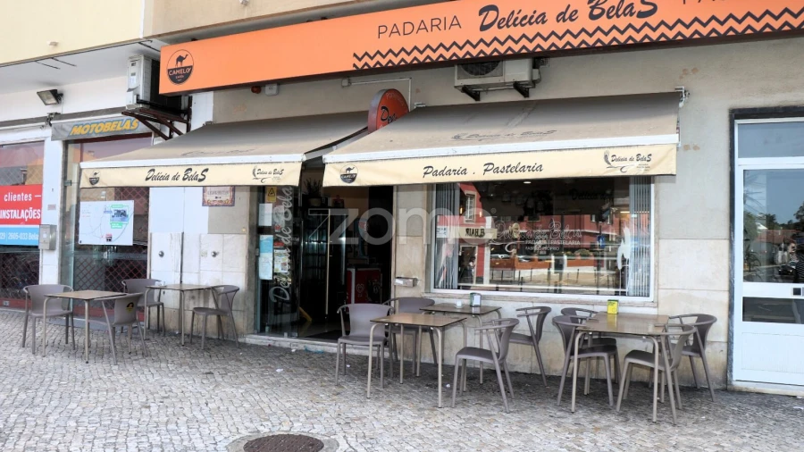 Negócio para Venda em Queluz e Belas