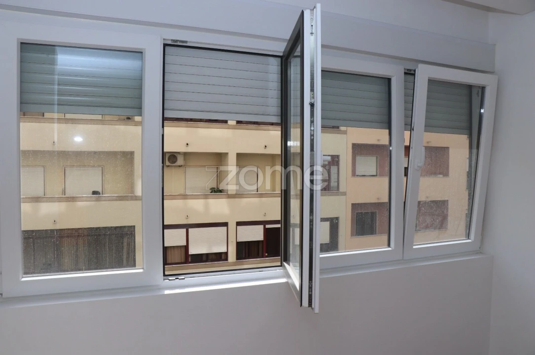 Apartamento T3 para Venda em Alfragide Foto 43