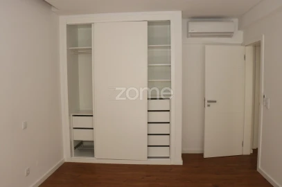 Apartamento T3 para Venda em Alfragide