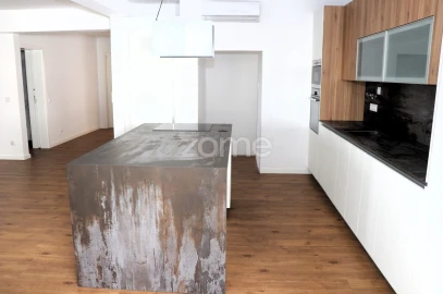 Apartamento T3 para Venda em Alfragide