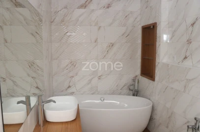 Apartamento T3 para Venda em Alfragide