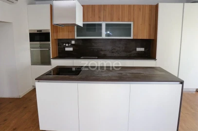 Apartamento T3 para Venda em Alfragide