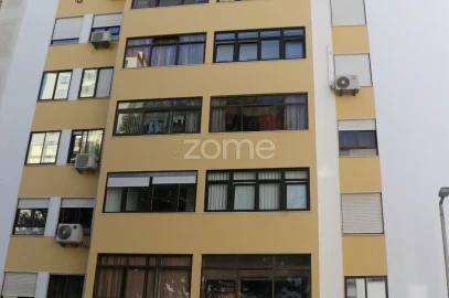 Apartamento T3 para Venda em Alfragide