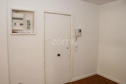 Apartamento T3 para Venda em Alfragide