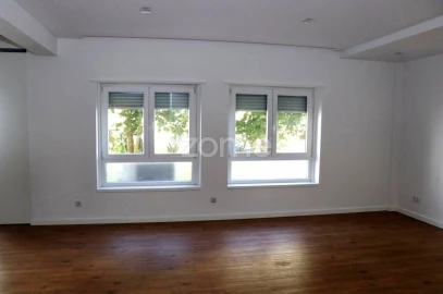 Apartamento T3 para Venda em Alfragide