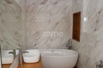 Apartamento T3 para Venda em Alfragide