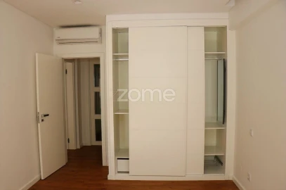 Apartamento T3 para Venda em Alfragide