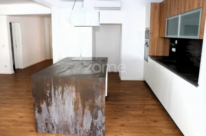 Apartamento T3 para Venda em Alfragide