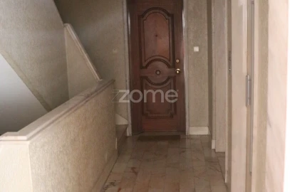 Apartamento T3 para Venda em Alfragide