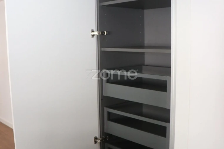 Apartamento T3 para Venda em Alfragide Foto 33