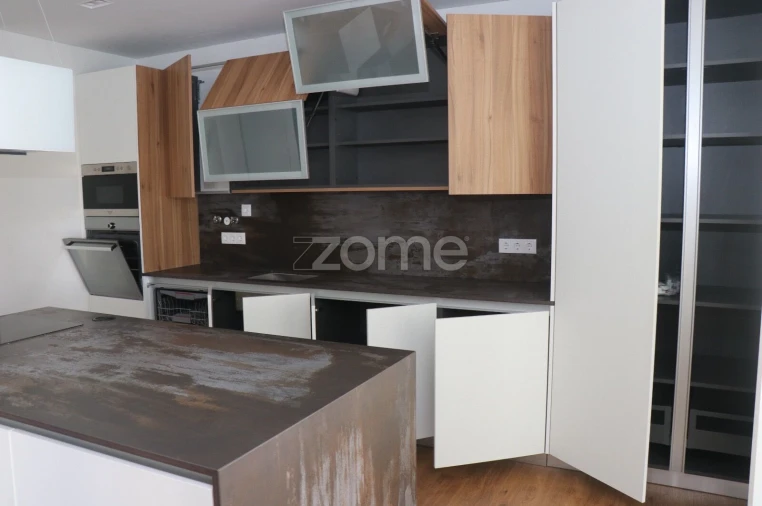Apartamento T3 para Venda em Alfragide Foto 26