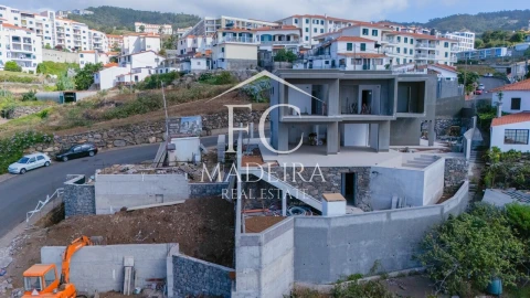 Moradia T3 para Venda em Caniço