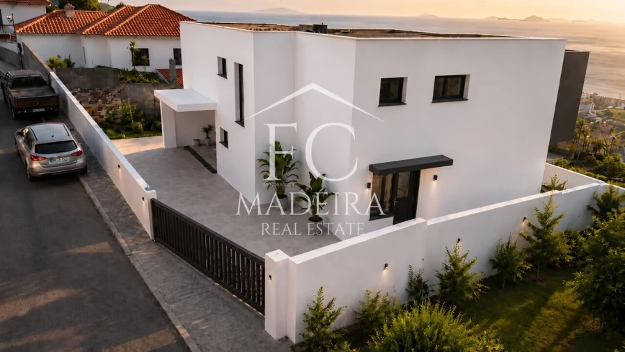 Moradia T3 para Venda em Caniço Foto 27