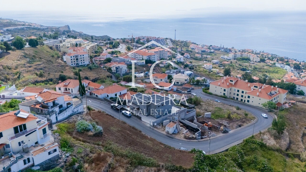 Moradia T3 para Venda em Caniço Foto 45