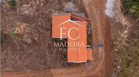 Moradia T2 para Venda em São Roque