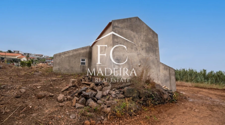 Moradia T2 para Venda em São Roque Foto 3