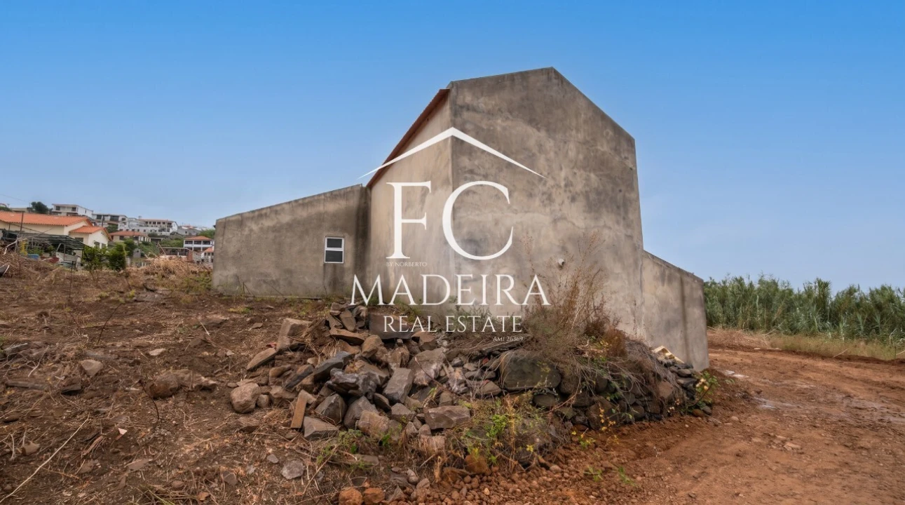 Moradia T2 para Venda em São Roque Foto 3