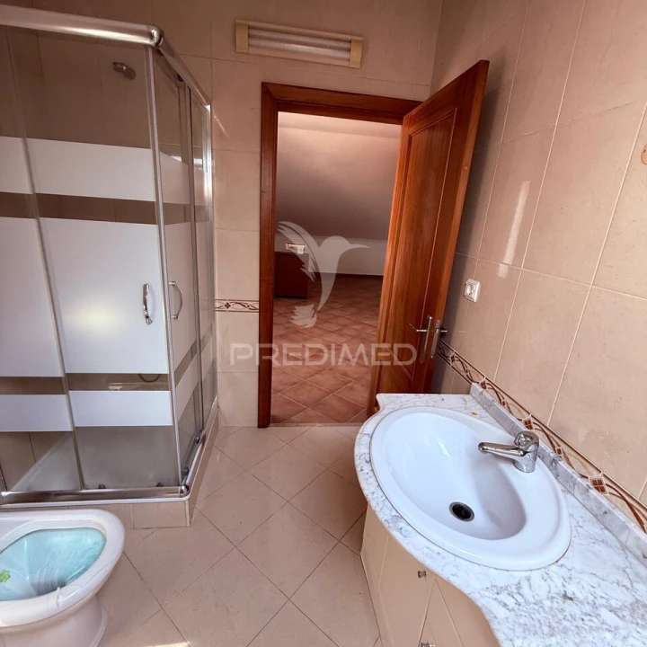 Moradia T3 para Venda em Quinta do Conde Foto 26