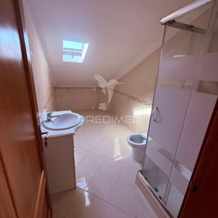 Moradia T3 para Venda em Quinta do Conde Foto 27