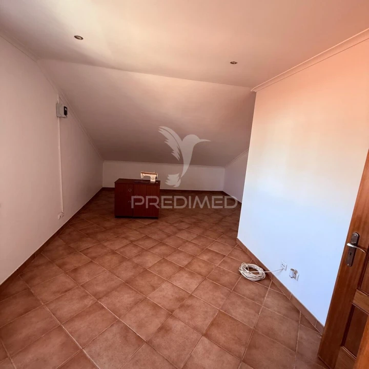 Moradia T3 para Venda em Quinta do Conde Foto 28